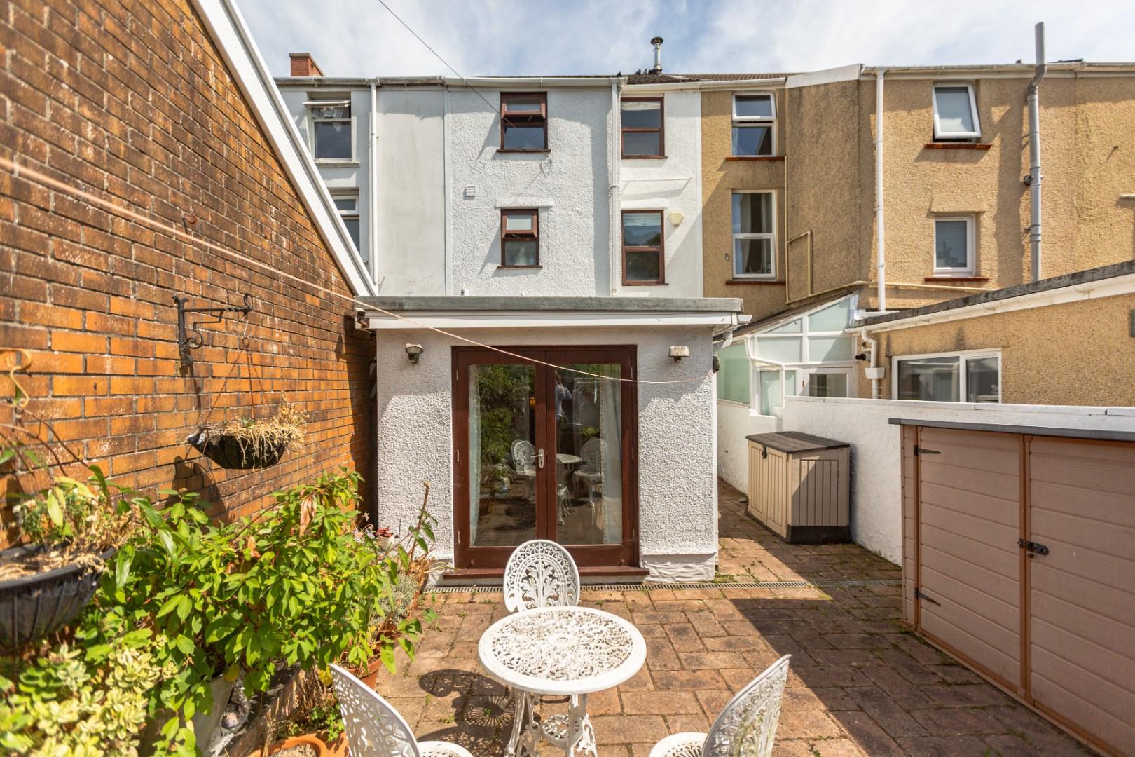 Devon Place, Mumbles, Swansea, SA3 4DR